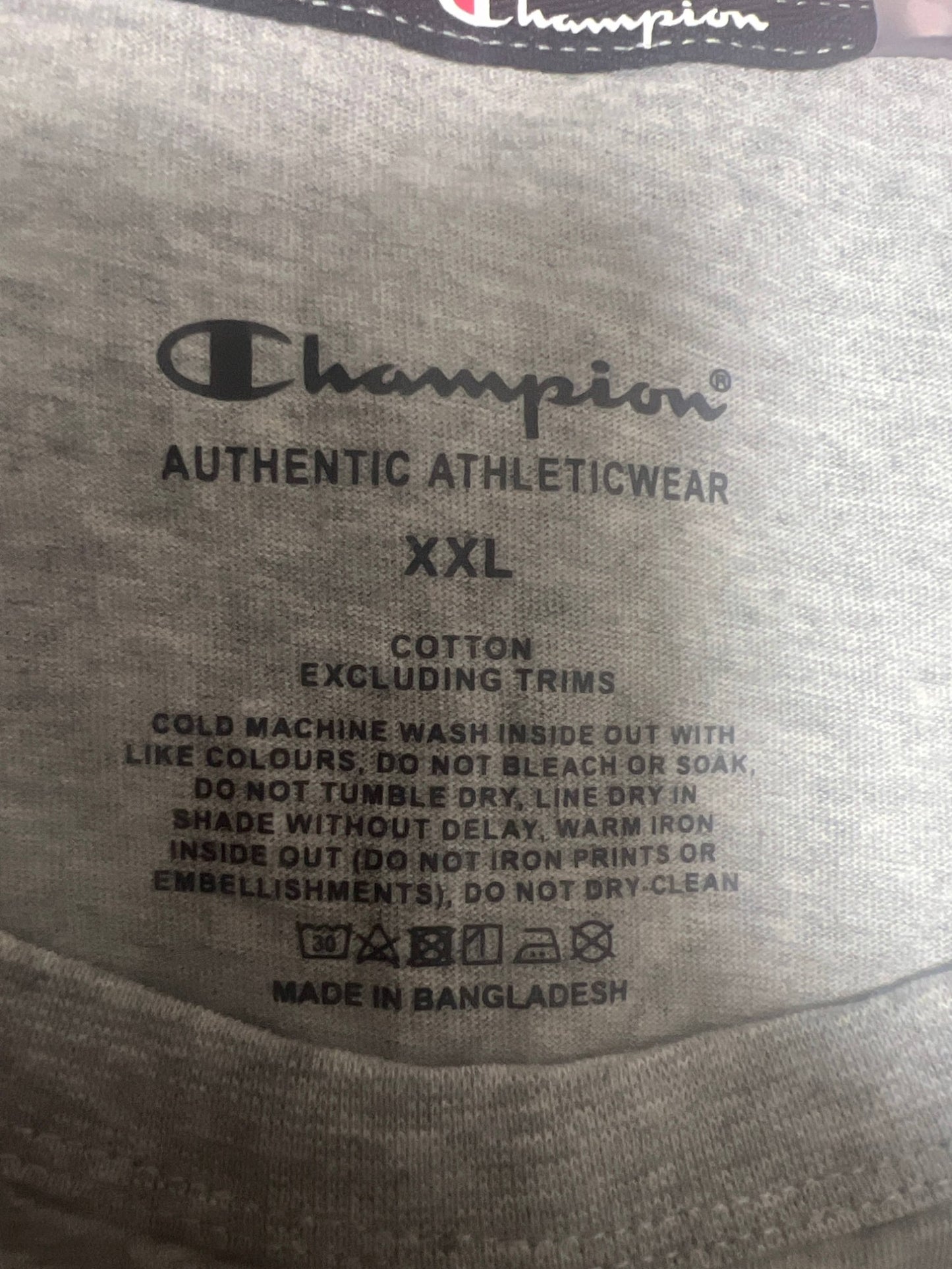 Champion  Authentic Athleticwear Shirt – XXL